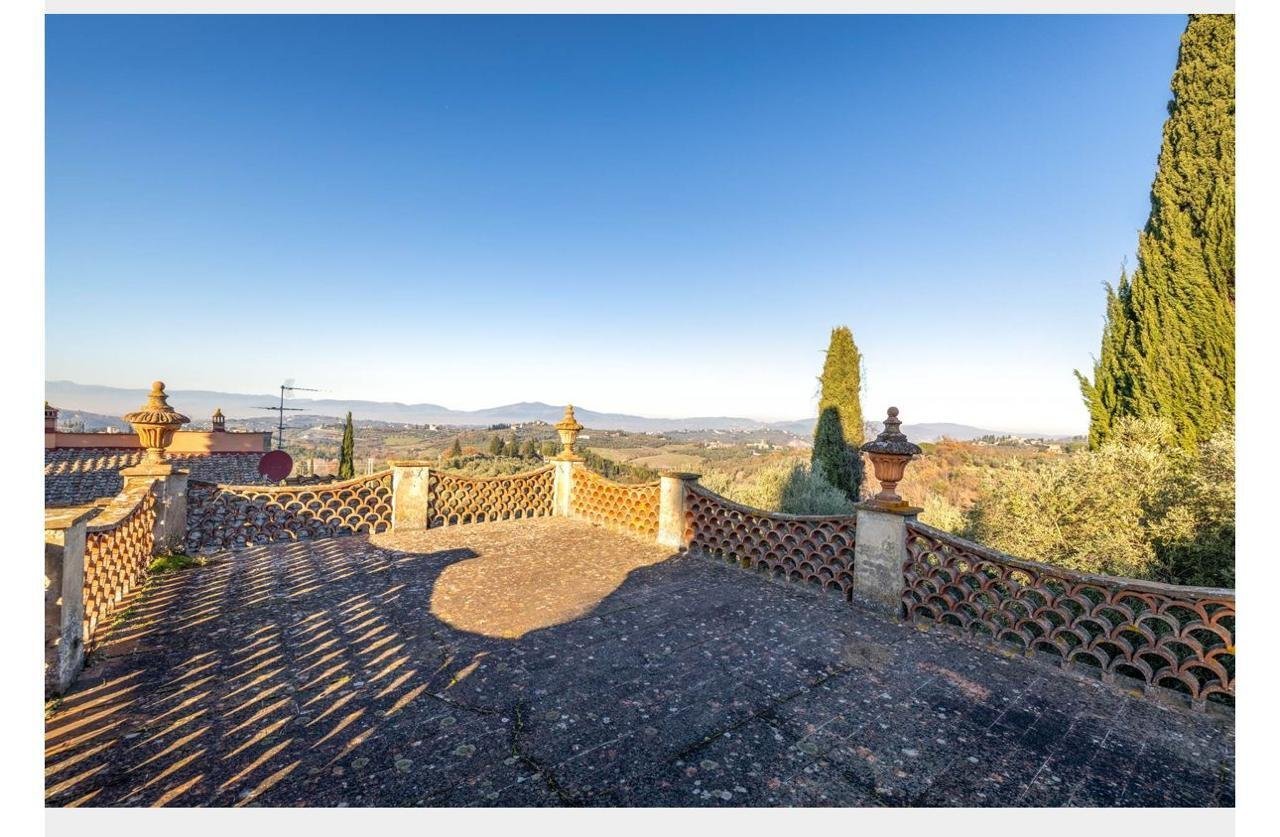 Villa Con Giardino E Piscina Villa in Tuscany, Italy 1 - 15881758