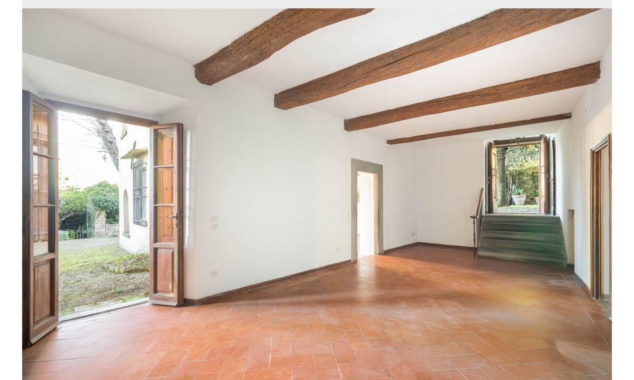 Villa Con Giardino E Piscina Villa in Tuscany, Italy 1 - 15881758
