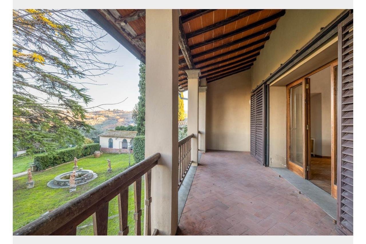 Villa Con Giardino E Piscina Villa in Tuscany, Italy 1 - 15881758