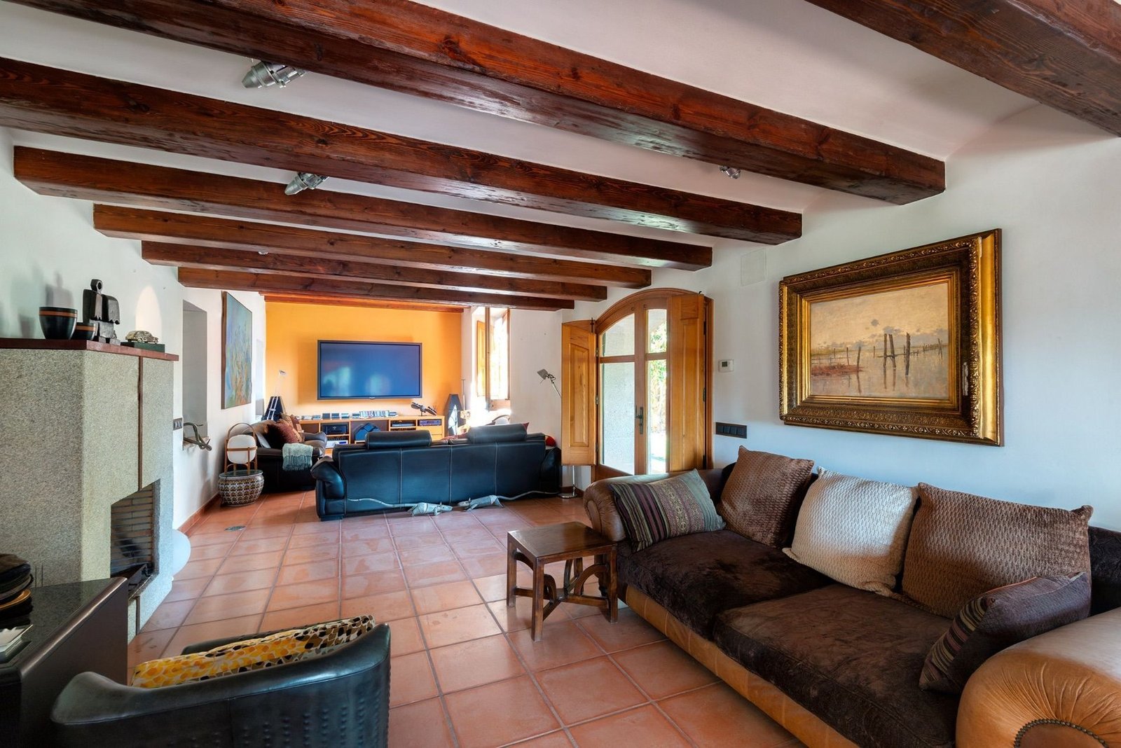 A Completely Renovated 19th Century House With An Exquisite And Unique Design Villa in Vilassar de Mar, Catalonia, Spain 1 - 14498225