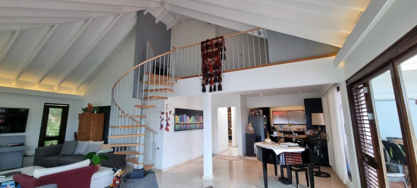 Jan Sofat Curacao Waterfront Villa For Sale With Jetty And Boat Lift Villa in Willemstad, Curaçao, Curaçao 1 - 14380416