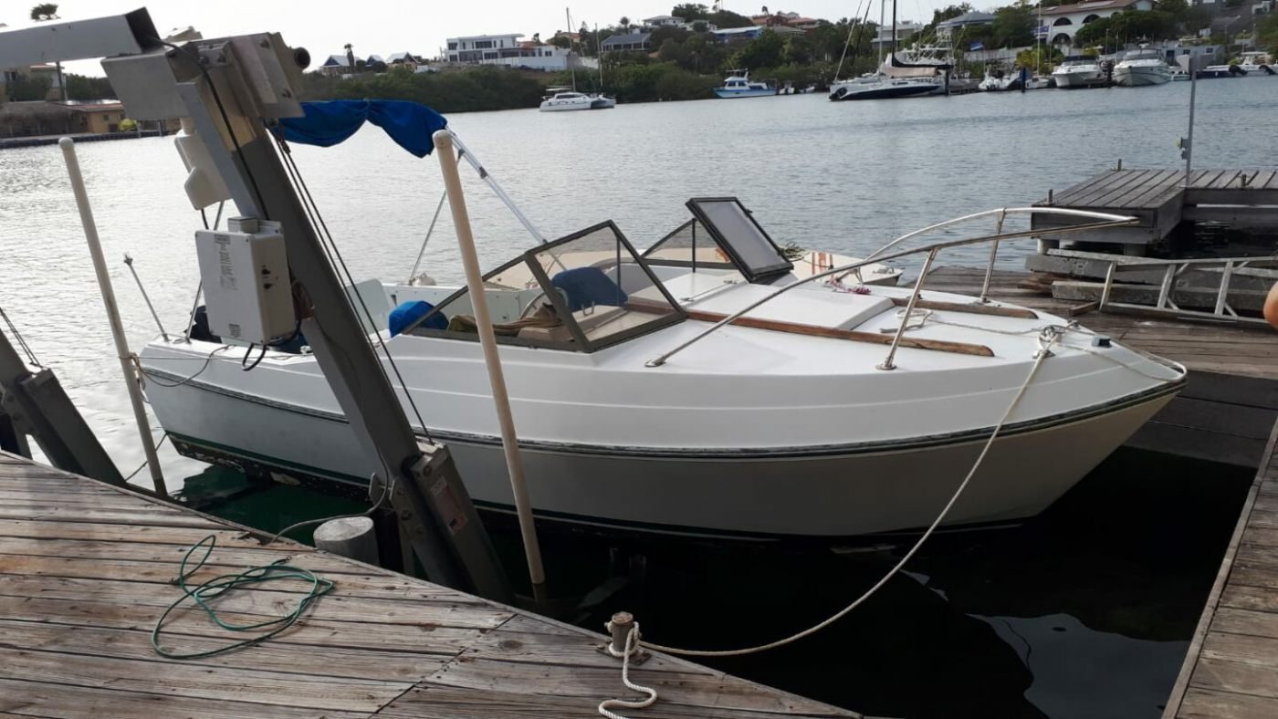 Jan Sofat Curacao Waterfront Villa For Sale With Jetty And Boat Lift Villa in Willemstad, Curaçao, Curaçao 1 - 14380416