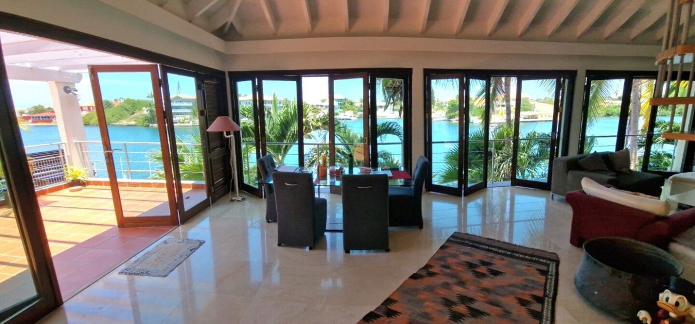 Jan Sofat Curacao Waterfront Villa For Sale With Jetty And Boat Lift Villa in Willemstad, Curaçao, Curaçao 1 - 14380416