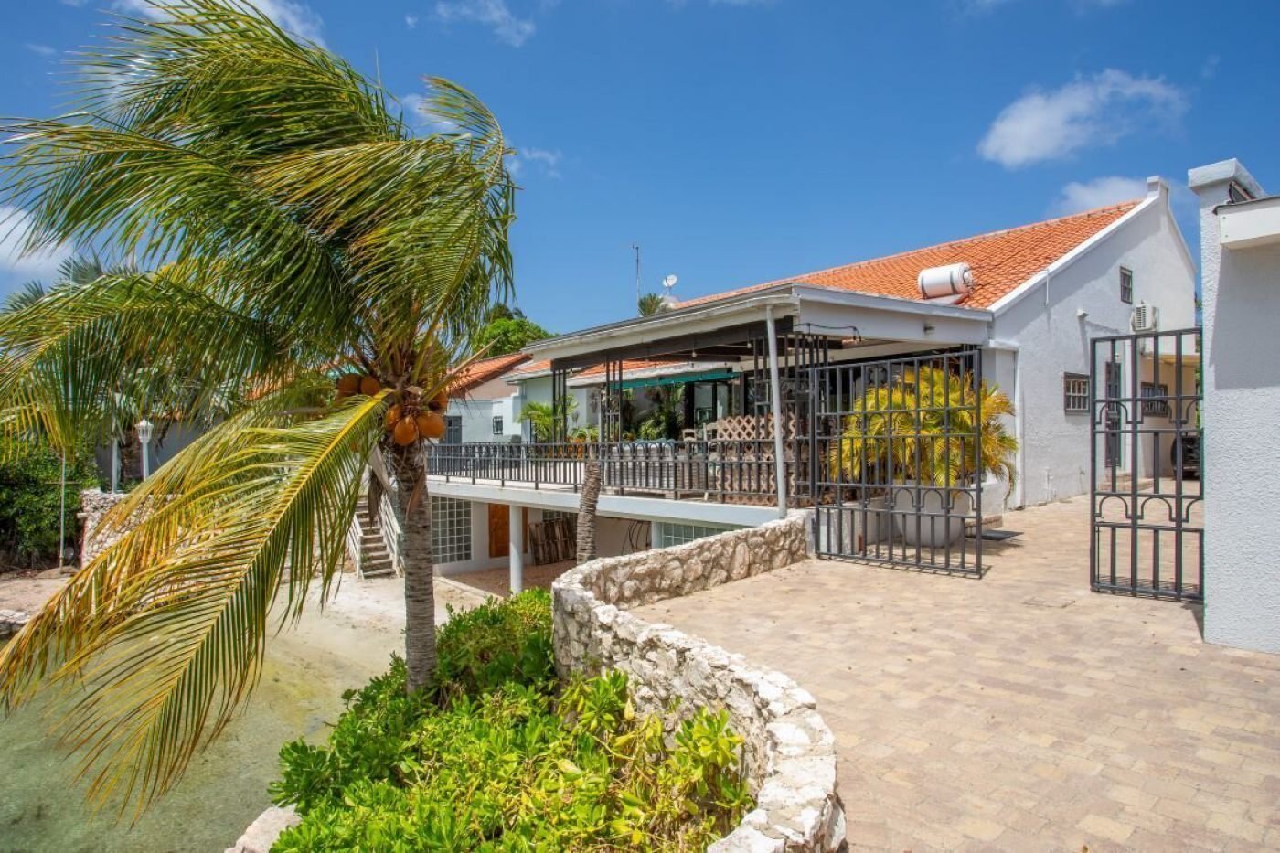 Jan Sofat Villa For Sale With Private Beach And Jetty Villa in Willemstad, Curaçao, Curaçao 1 - 14669389
