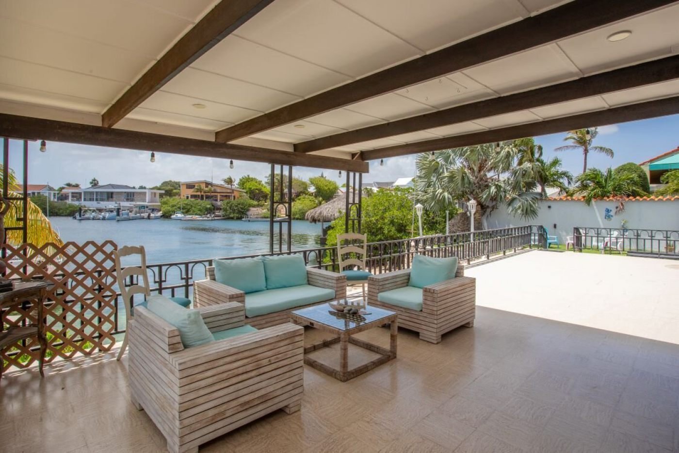 Jan Sofat Villa For Sale With Private Beach And Jetty Villa in Willemstad, Curaçao, Curaçao 1 - 14669389