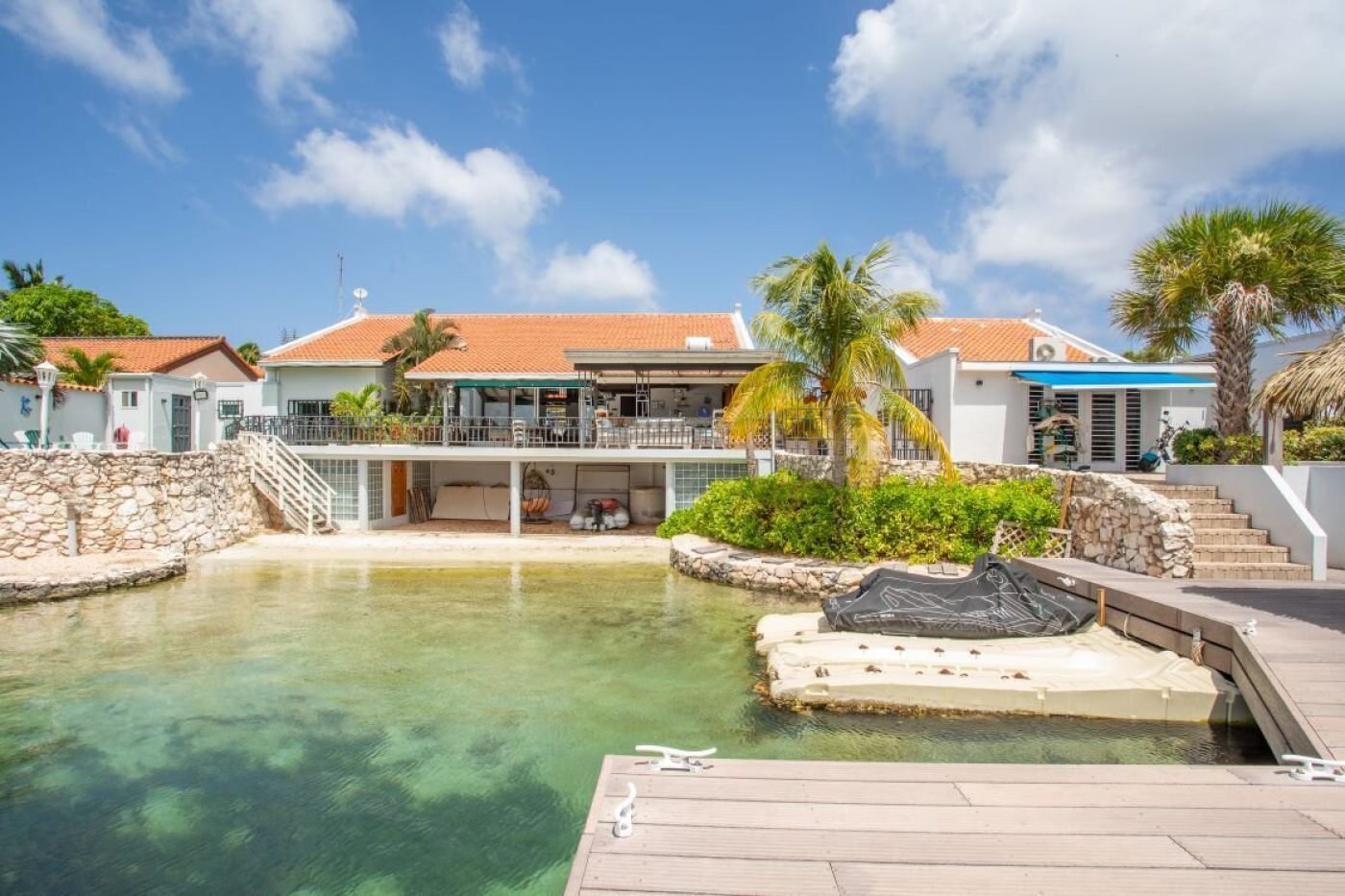 Jan Sofat Villa For Sale With Private Beach And Jetty Villa in Willemstad, Curaçao, Curaçao 1 - 14669389