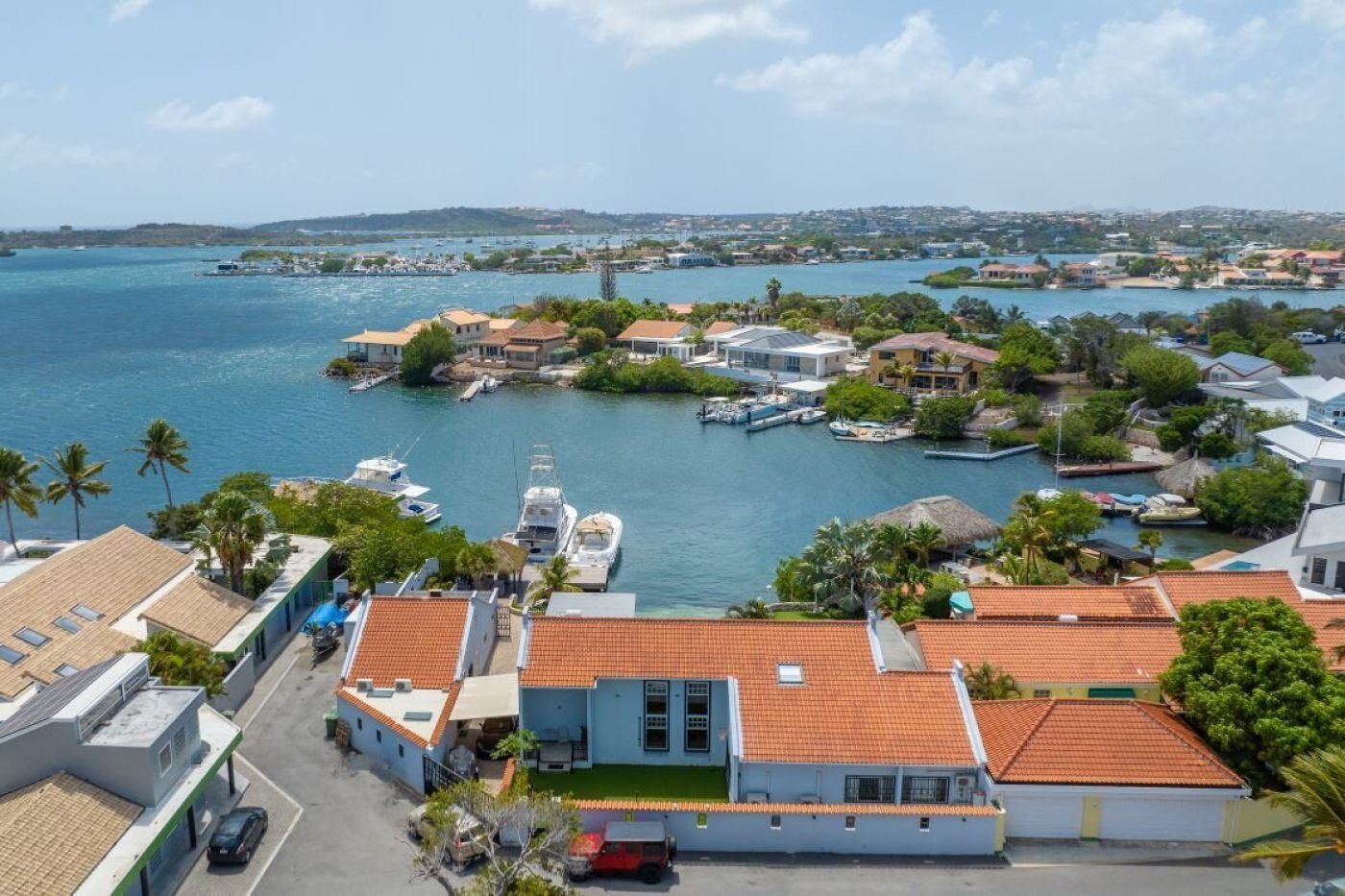 Jan Sofat Villa For Sale With Private Beach And Jetty Villa in Willemstad, Curaçao, Curaçao 1 - 14669389