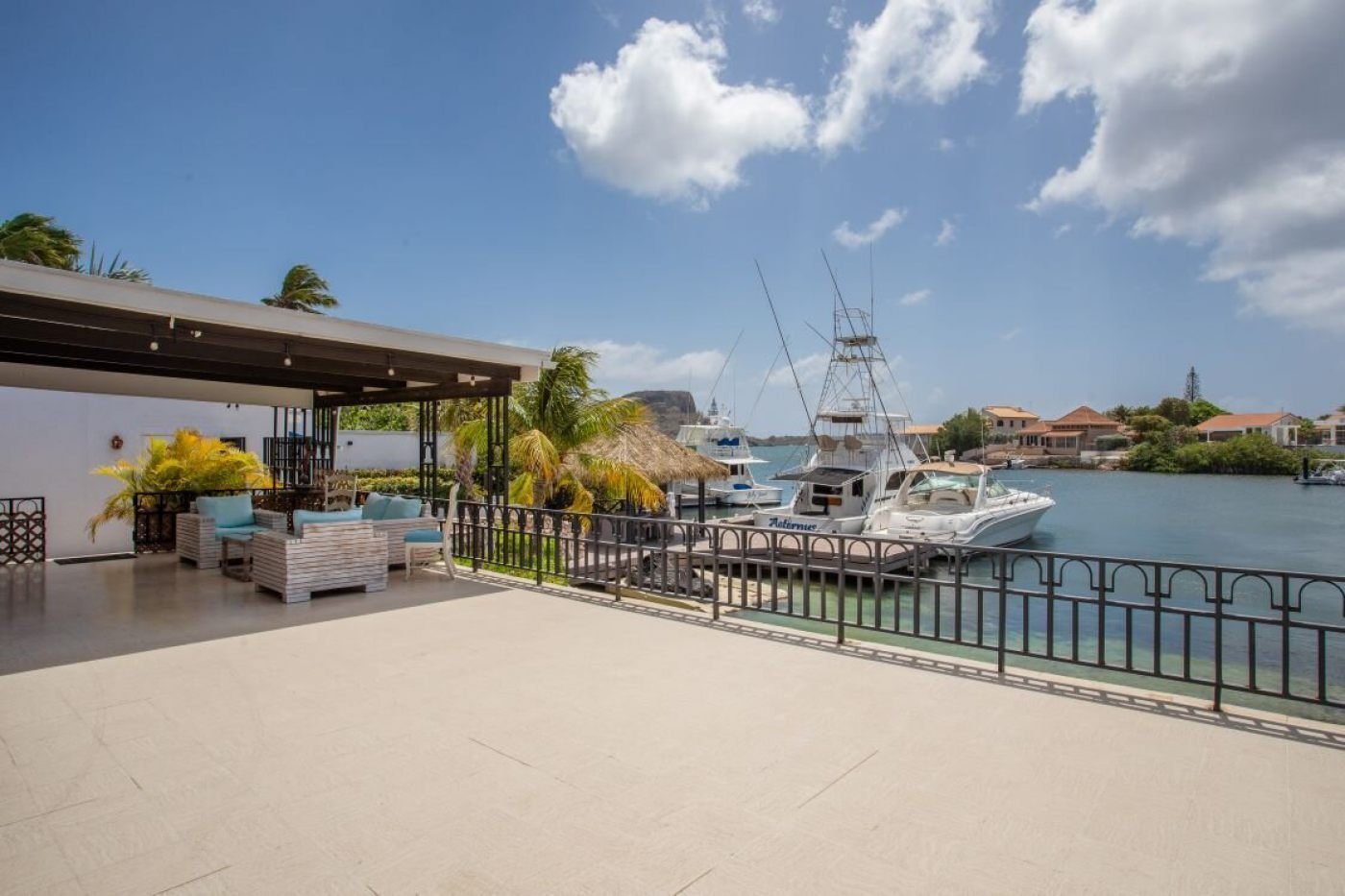 Jan Sofat Villa For Sale With Private Beach And Jetty Villa in Willemstad, Curaçao, Curaçao 1 - 14669389