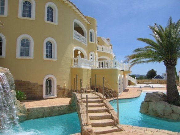 Villa in la Nucia, Valencian Community, Spain 1 - 16404668