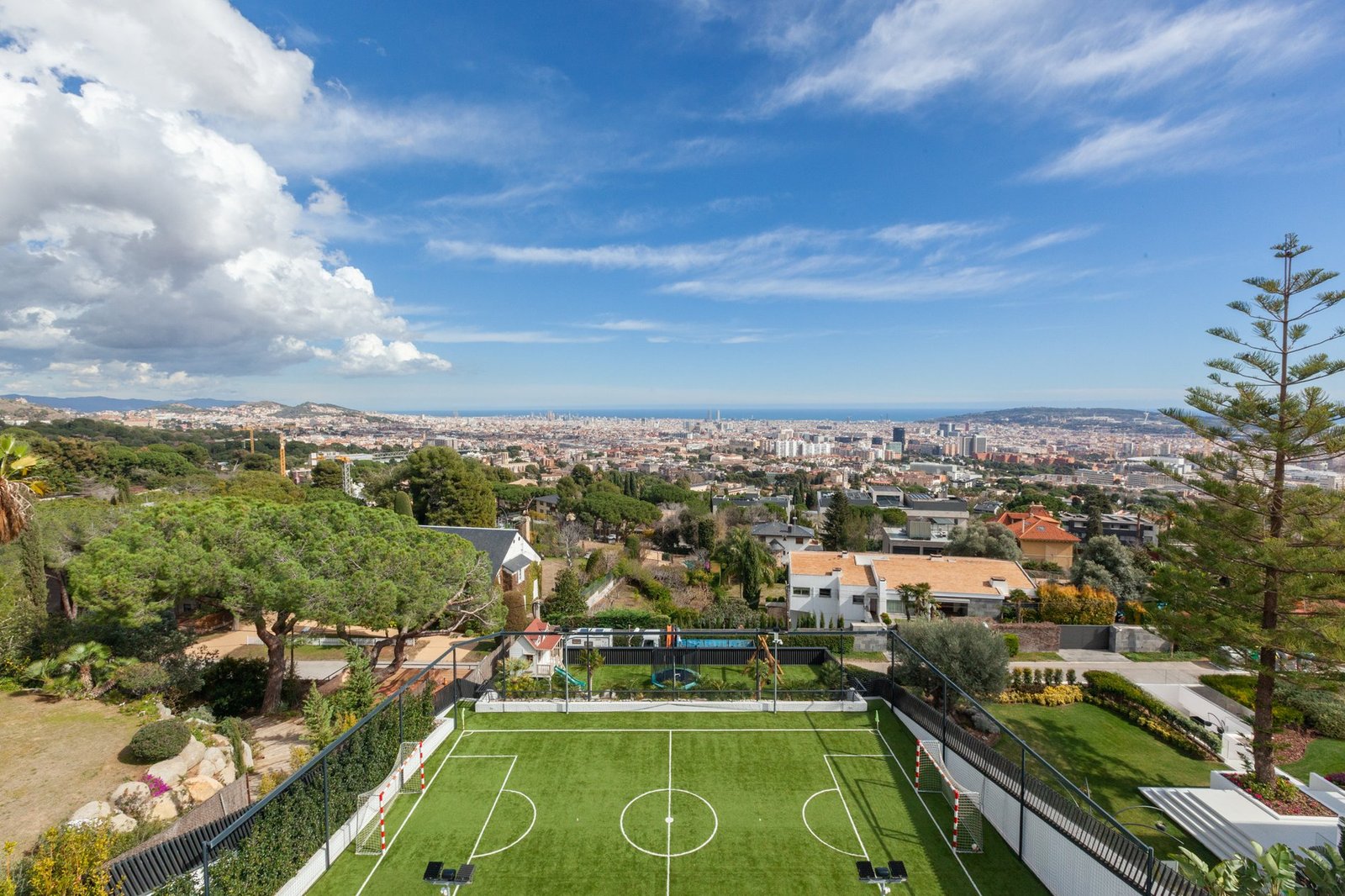 Life At The Top: Astonishing Brand New Designer Villa In Barcelona Villa in les Corts, Barcelona, Spain 1 - 14674027