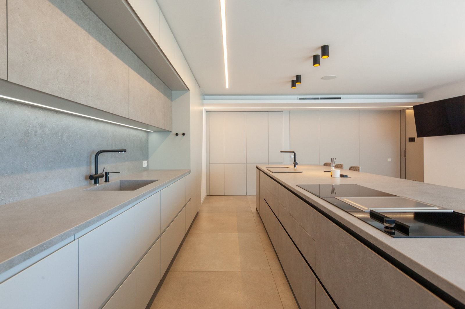 Life At The Top: Astonishing Brand New Designer Villa In Barcelona Villa in les Corts, Barcelona, Spain 1 - 14674027
