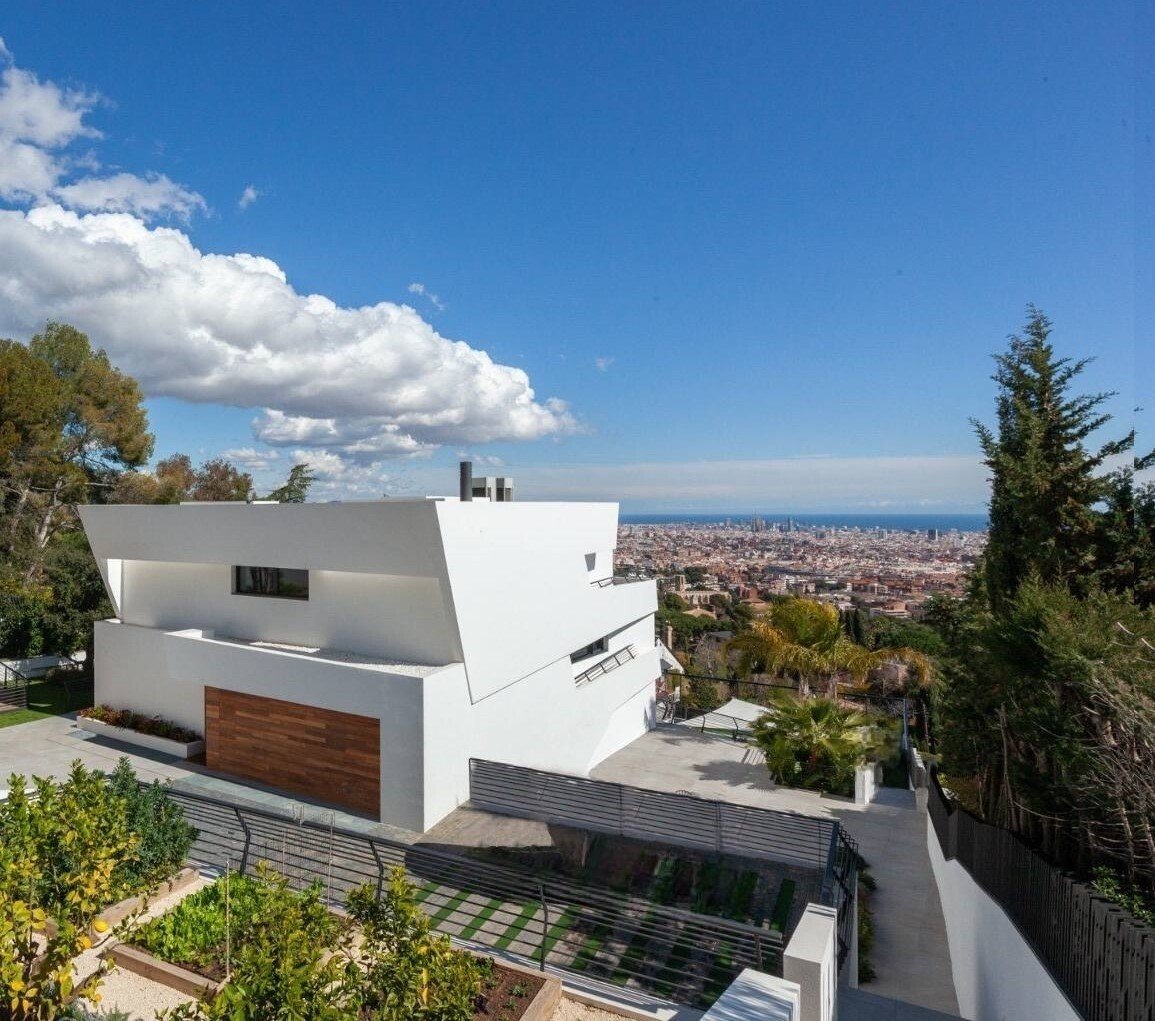 Life At The Top: Astonishing Brand New Designer Villa In Barcelona Villa in les Corts, Barcelona, Spain 1 - 14674027