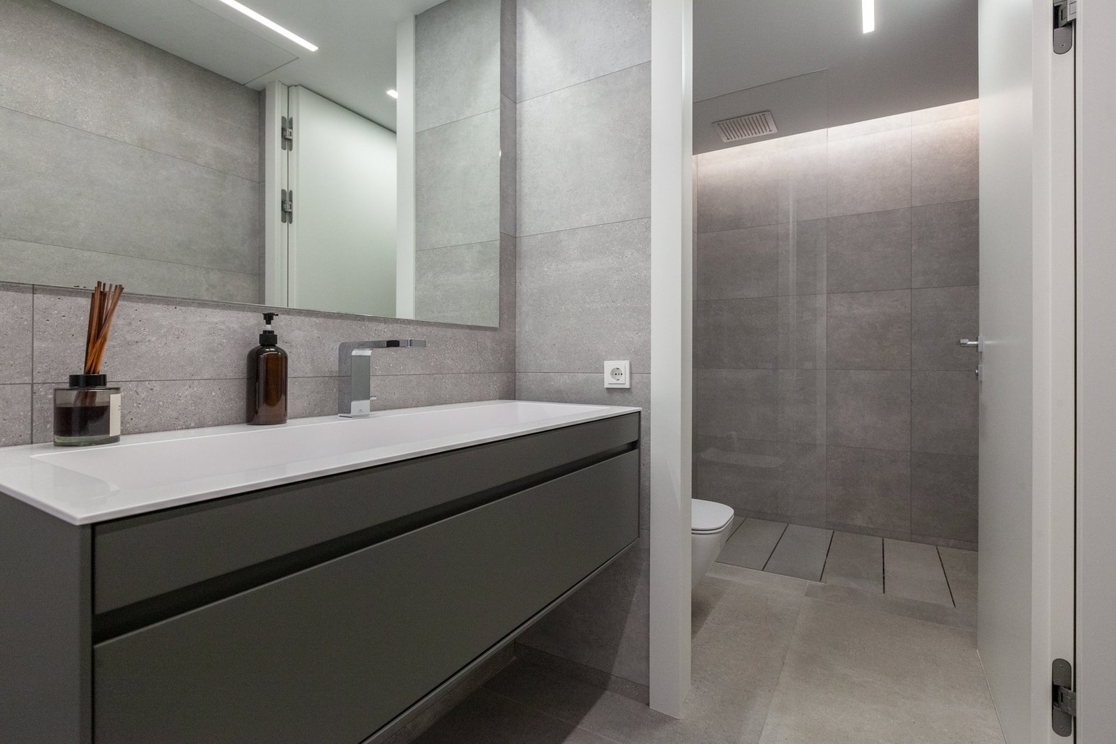 Life At The Top: Astonishing Brand New Designer Villa In Barcelona Villa in les Corts, Barcelona, Spain 1 - 14674027