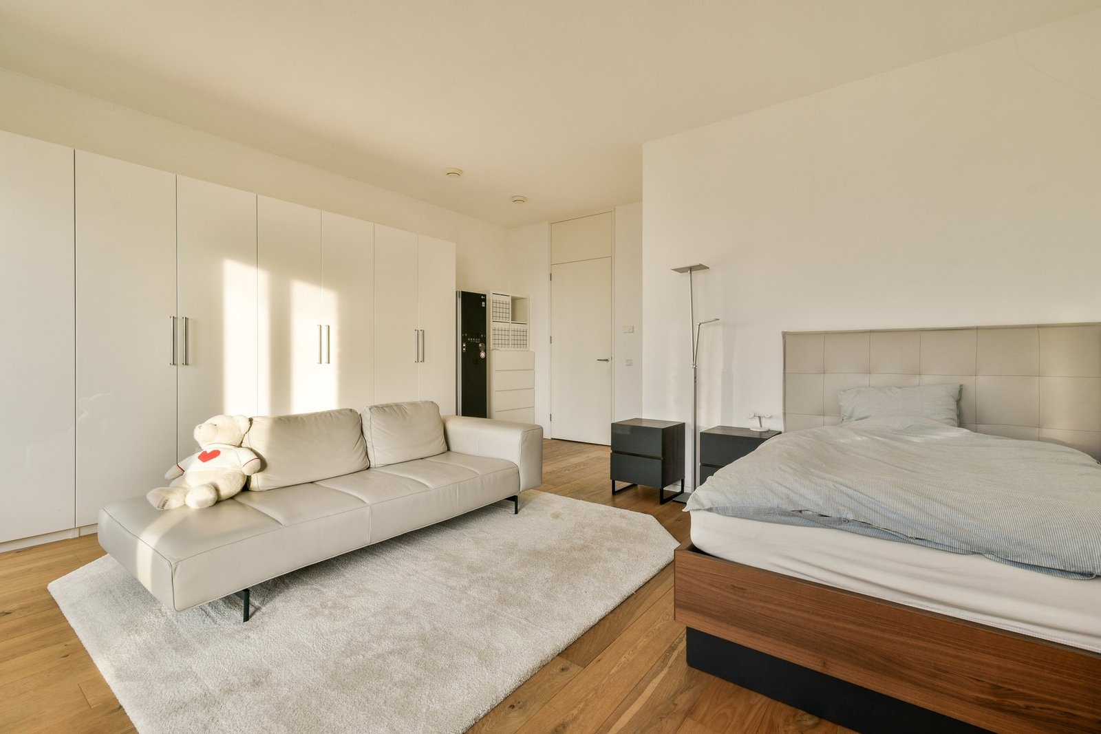 Luxurious, Spacious And Stylish Apartment With Panoramic View In Iconic Building In Amsterdam Apartment in Apollobuurt, North Holland, Netherlands
