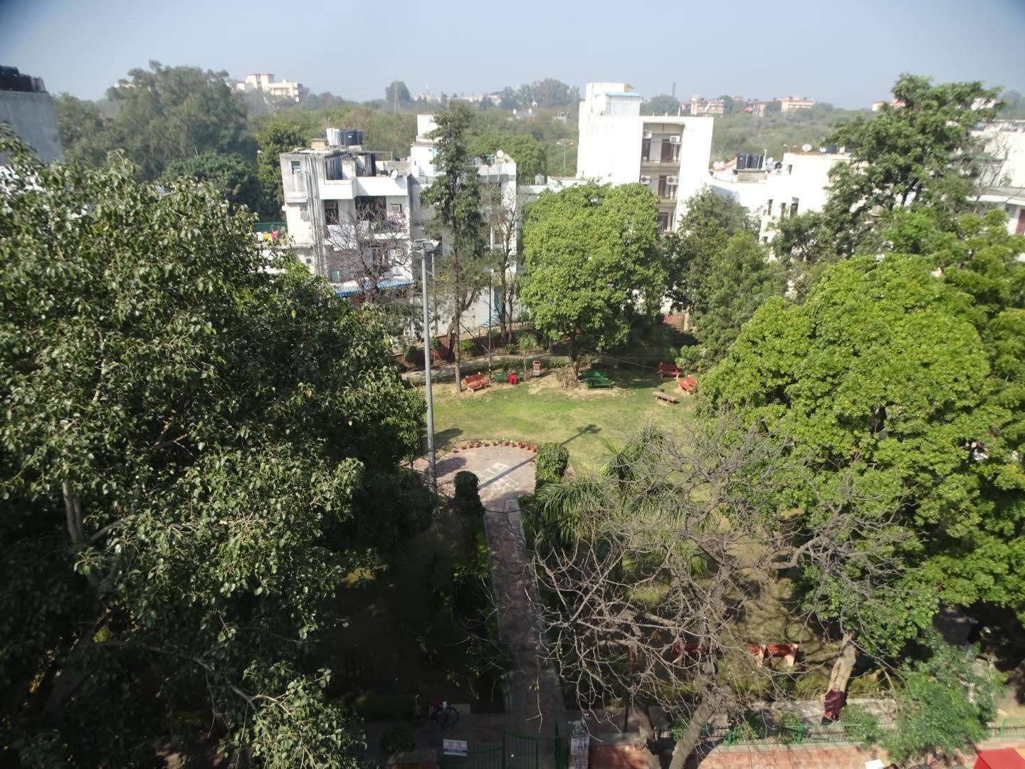 Luxury Garden Facing Third Floor With Terrace For Sale In Anand Niketan, New Delhi Apartment in New Delhi, Delhi, India 1 - 15801624