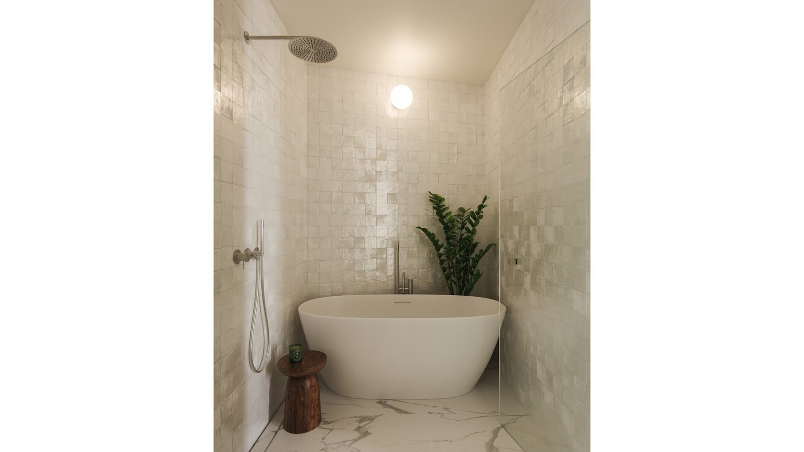 Four Bedroom Penthouse With Balcony And Views Over Lisbon, In Príncipe Real Apartment in Portugal 1 - 16372904