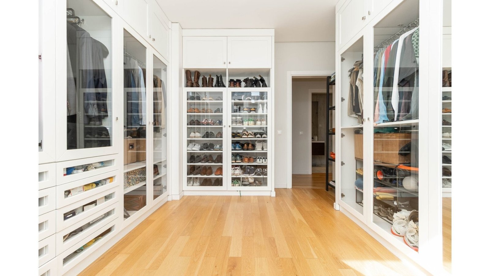 4 Bedroom Duplex Penthouse With Expansive Living Areas, Panoramic Terrace, River & Basilica Views, A Apartment in Povoa de Sao Miguel, Beja District, Portugal 1 - 16116690