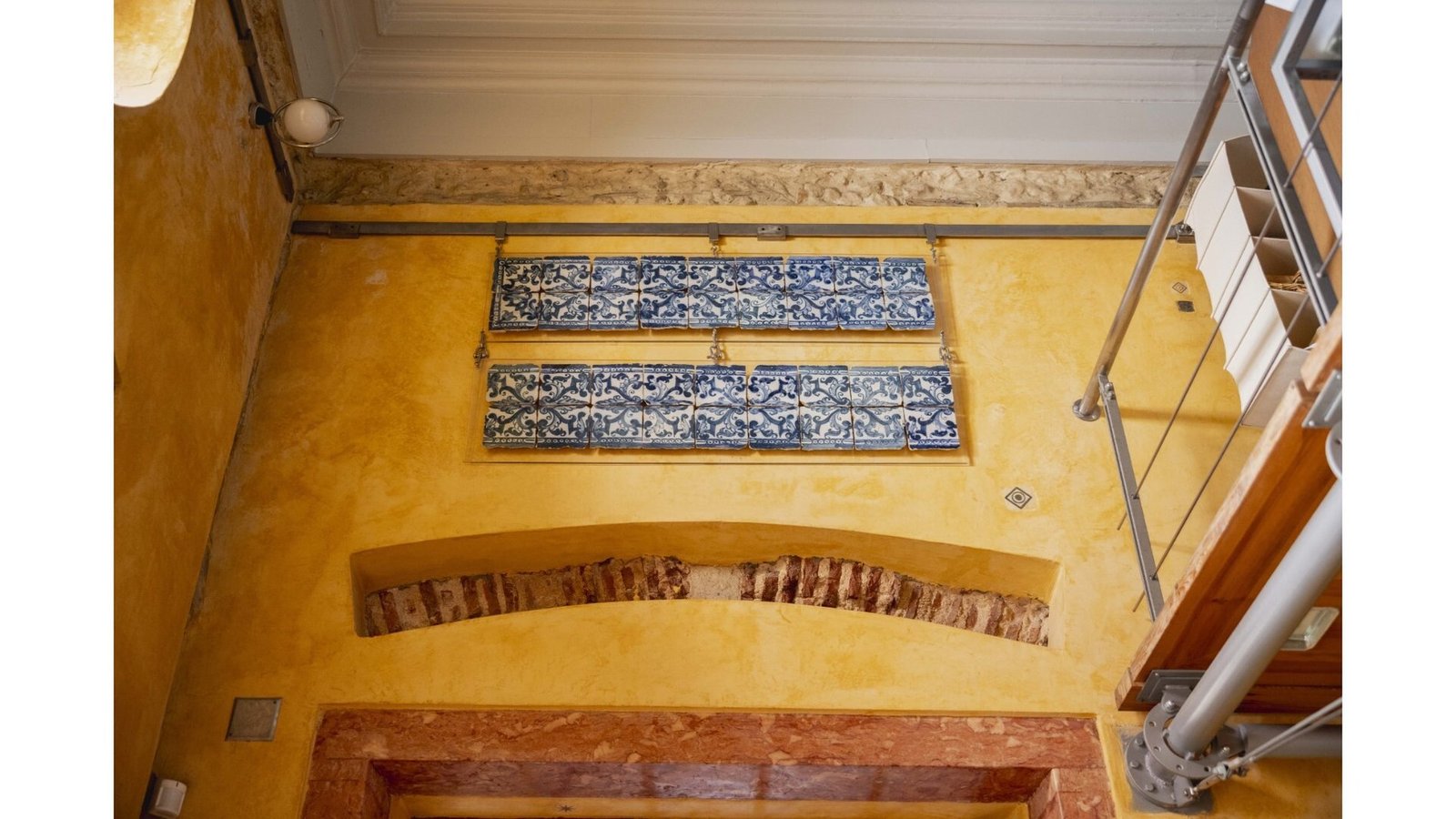 Charming 5 Bedroom Apartment With Garden, Views Of The River And The National Pantheon, In Lisbon Apartment in Sao Vicente, Madeira, Portugal 1 - 15914087