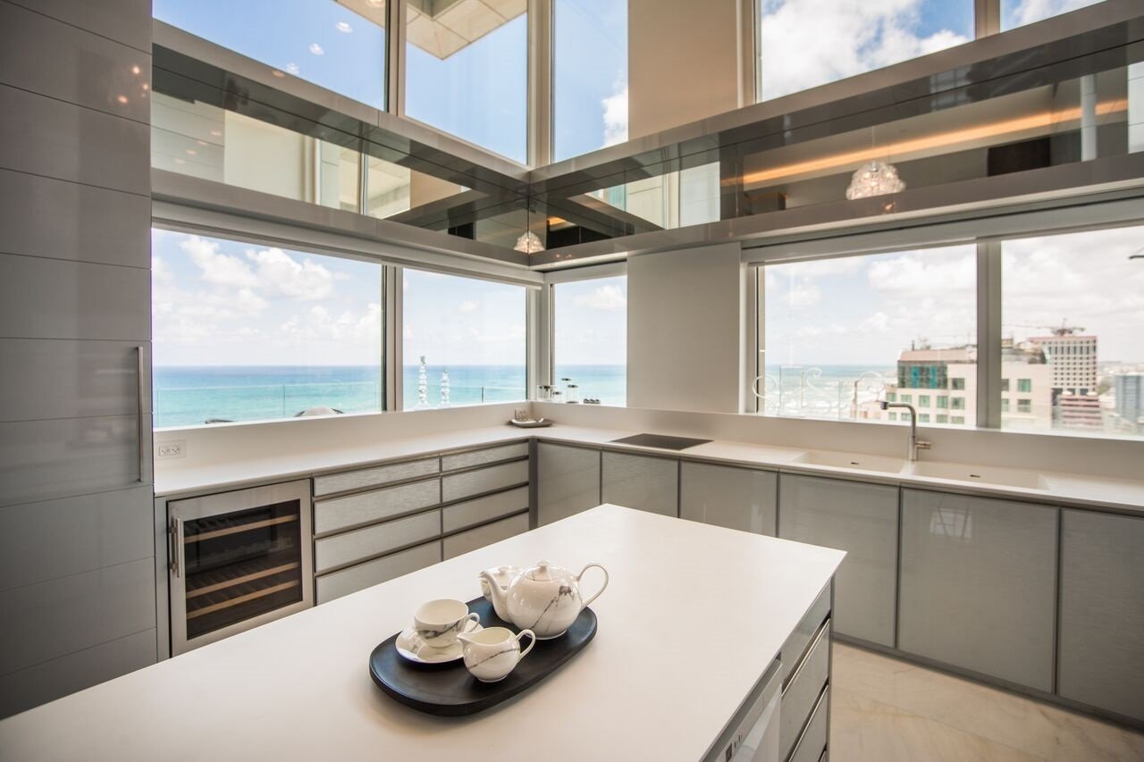 One Of The Luxury And Unique Apartment – Loft At Royal Beach Residences, Hayarkon St. 19, Tel Aviv Apartment in Tel Aviv-Yafo, Tel Aviv District, Israel 1 - 12623550