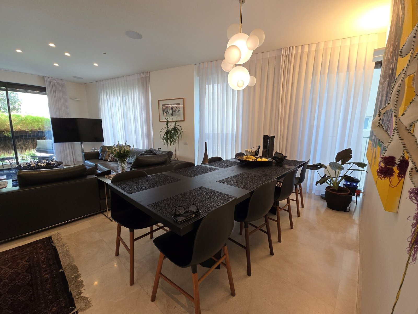 Magnificent Two Level Apartment For Sale Apartment in Tel Aviv-Yafo, Tel Aviv District, Israel 1 - 14100867