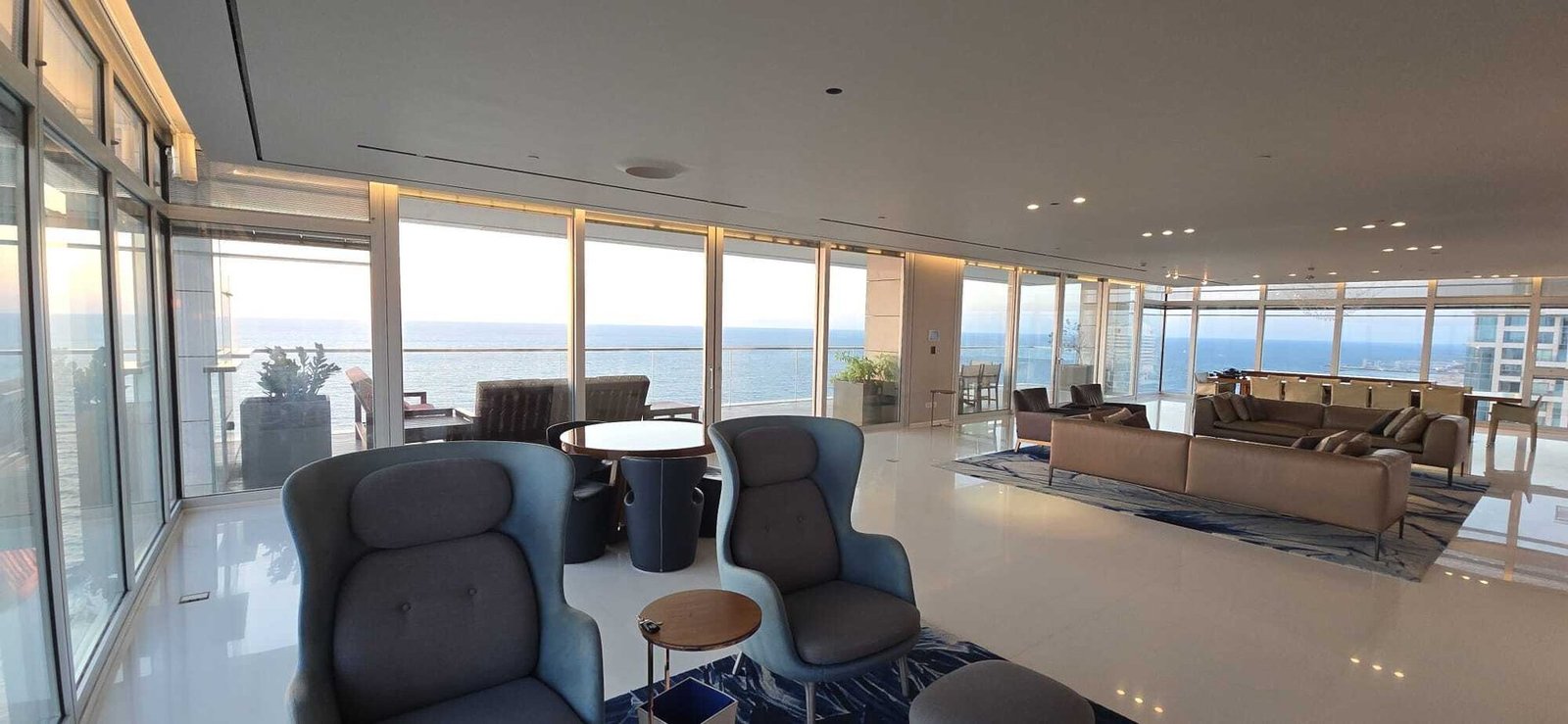 An Extraordinary Seafront Apartment In Tel Aviv Apartment in Tel Aviv-Yafo, Tel Aviv District, Israel 1 - 14759441