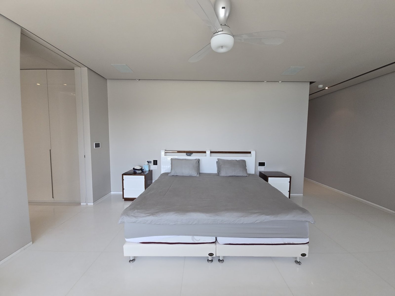 An Extraordinary Seafront Apartment In Tel Aviv Apartment in Tel Aviv-Yafo, Tel Aviv District, Israel 1 - 14759441