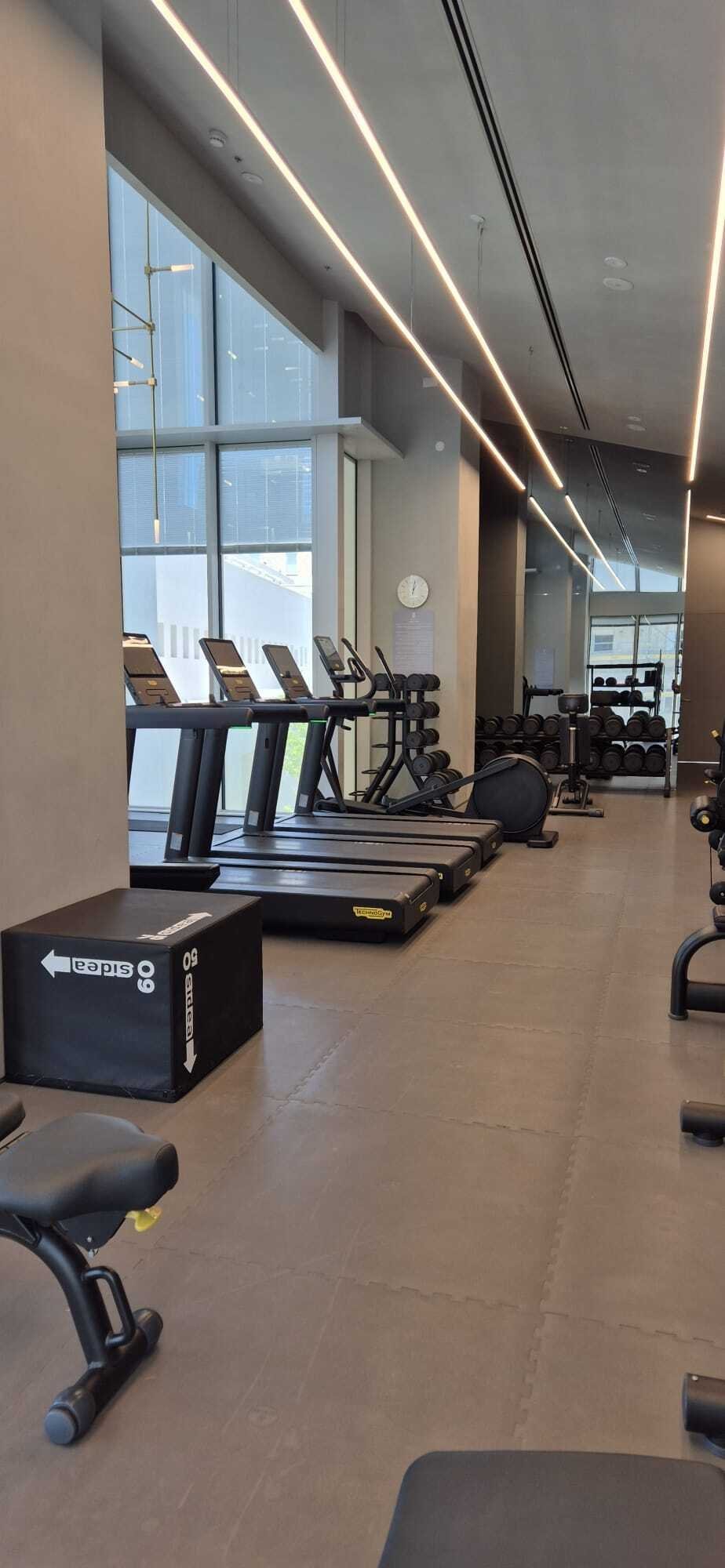 Exquisite High Rise Living In The Iconic Beit Lessin Tower Apartment in Tel Aviv-Yafo, Tel Aviv District, Israel 1 - 15581746