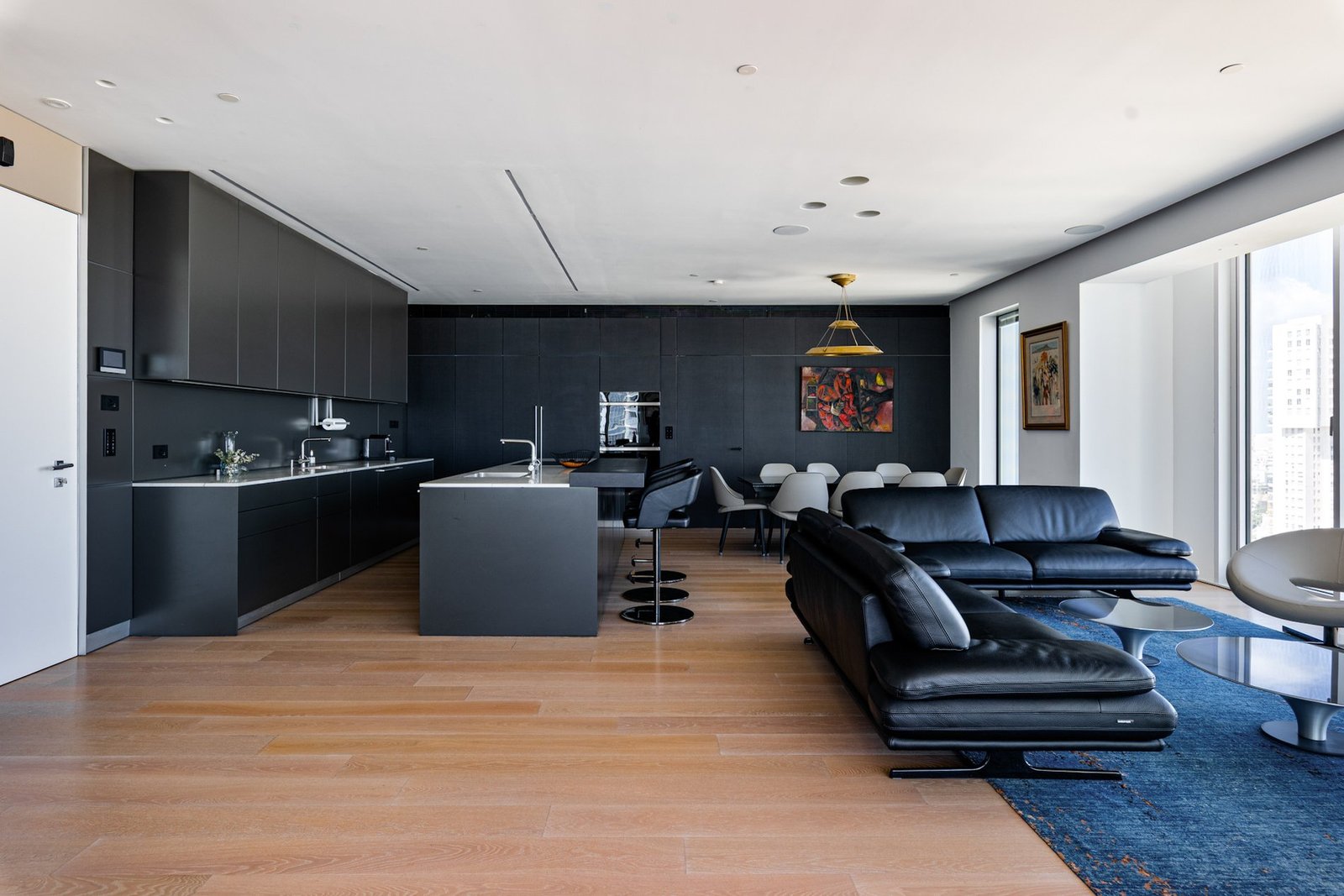 Exquisite High Rise Living In The Iconic Beit Lessin Tower Apartment in Tel Aviv-Yafo, Tel Aviv District, Israel 1 - 15581746