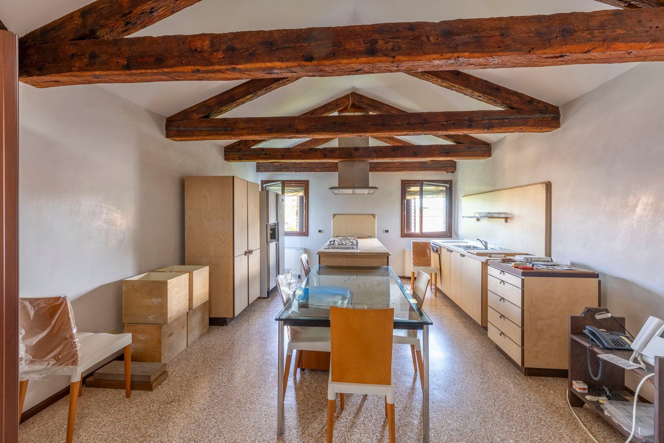 Prestigious Piano Nobile On Canal Grande Apartment in Venice, Veneto, Italy 1 - 16025360