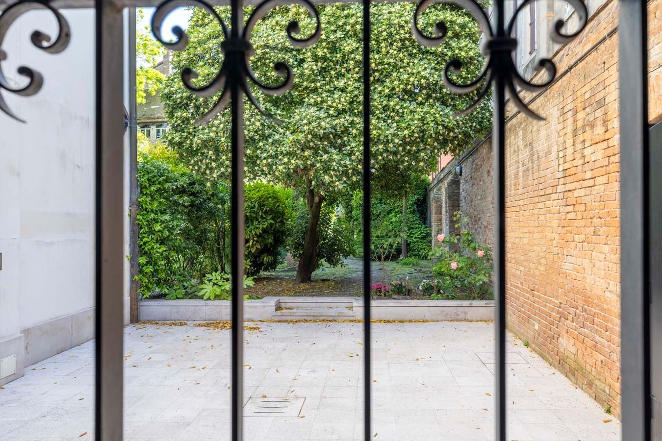 Prestigious Piano Nobile On Canal Grande Apartment in Venice, Veneto, Italy 1 - 16025360