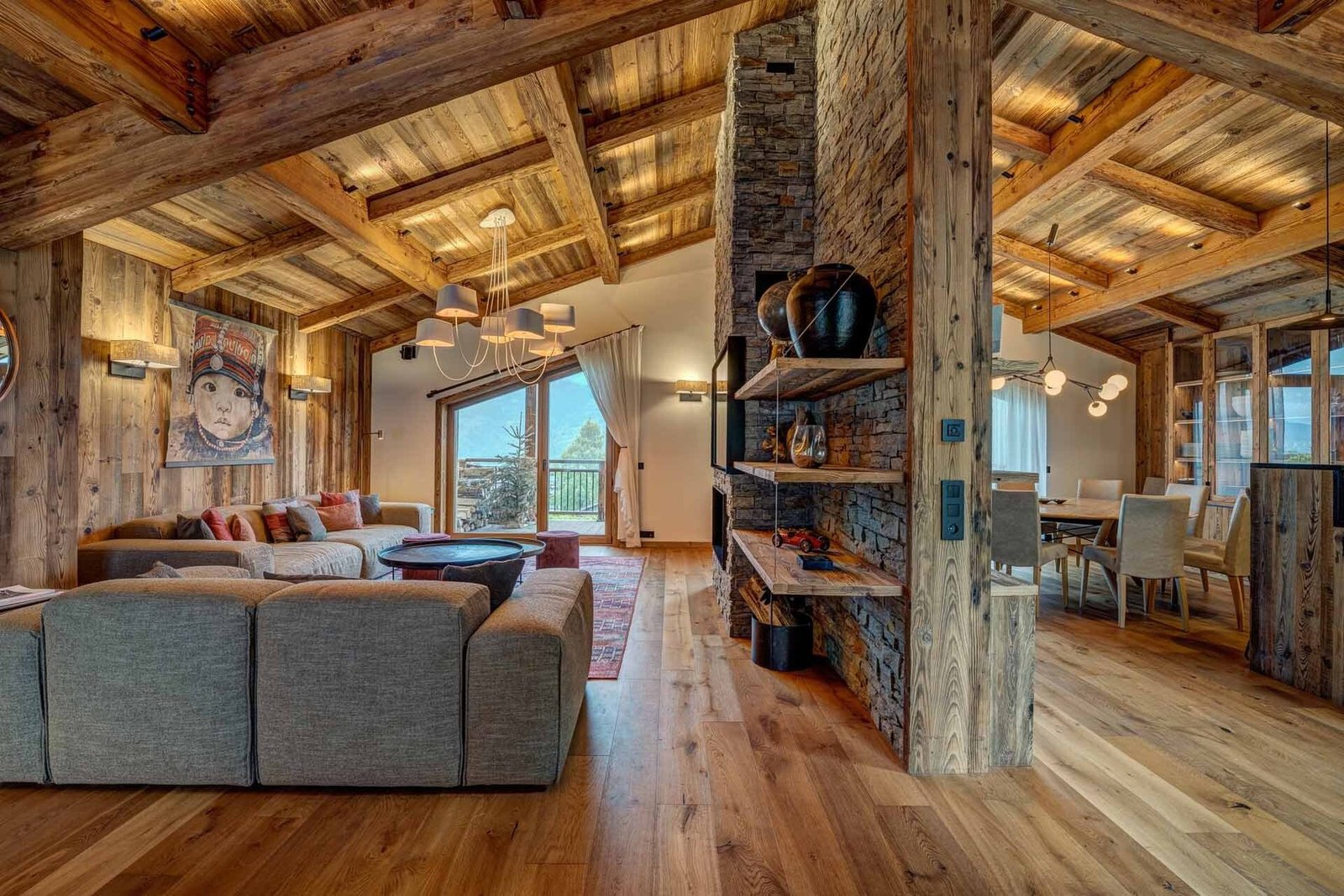 Ski Chalet With Panoramic Views Chalet in Courchevel, Auvergne-Rhône-Alpes, France 1 - 15775277