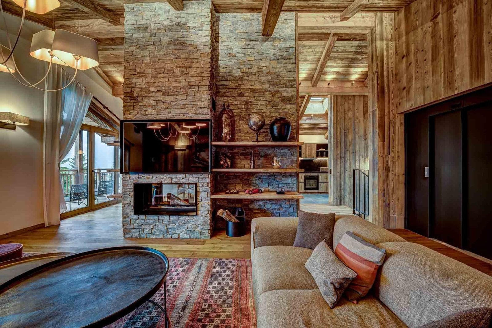 Ski Chalet With Panoramic Views Chalet in Courchevel, Auvergne-Rhône-Alpes, France 1 - 15775277