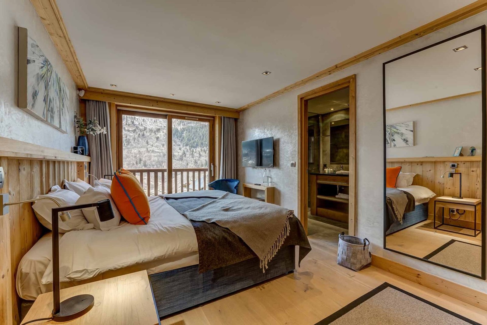 Chalet in Les Allues, Auvergne-Rhône-Alpes, France 1 - 16163974