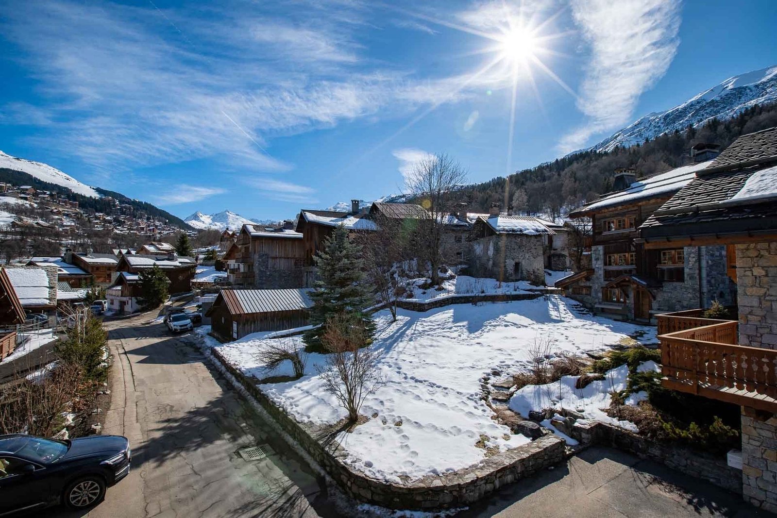A Superb Five Bedroom Chalet In Le Raffort Chalet in Les Allues, Auvergne-Rhône-Alpes, France 1 - 16326512