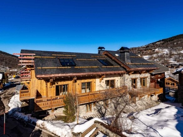 Chalet in Les Allues, Auvergne-Rhône-Alpes, France 1 - 16326512