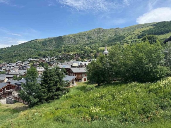 Chalet in Les Belleville, Auvergne-Rhône-Alpes, France 1 - 15881574
