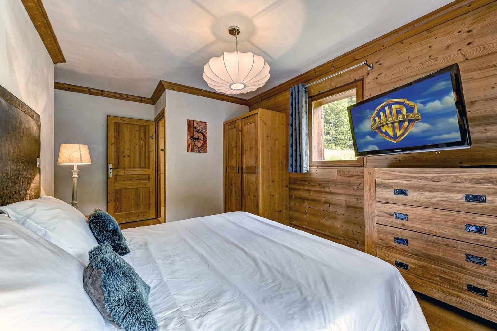 Superb 7 Double Bedroom Chalet Situated In The Heart Of The Sainte Foy Ski Resort Chalet in Val-d'Isère, Auvergne-Rhône-Alpes, France 1 - 14796350