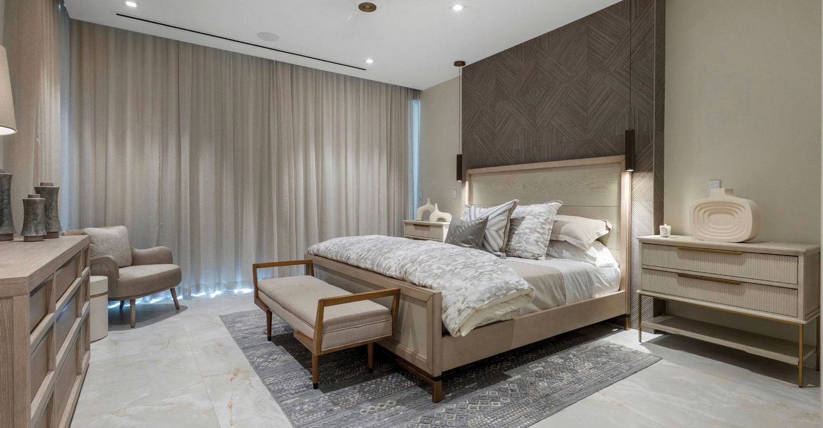 Aqualina Phase 2 | Four Bedroom Units Condo in Nassau, New Providence, The Bahamas 1 - 13773949