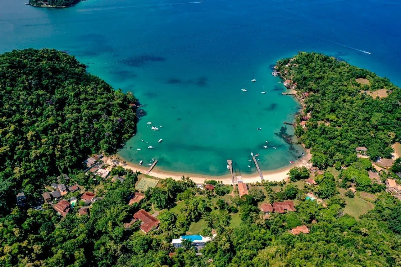 Estate in Angra dos Reis, State of Rio de Janeiro, Brazil 1 - 14996868