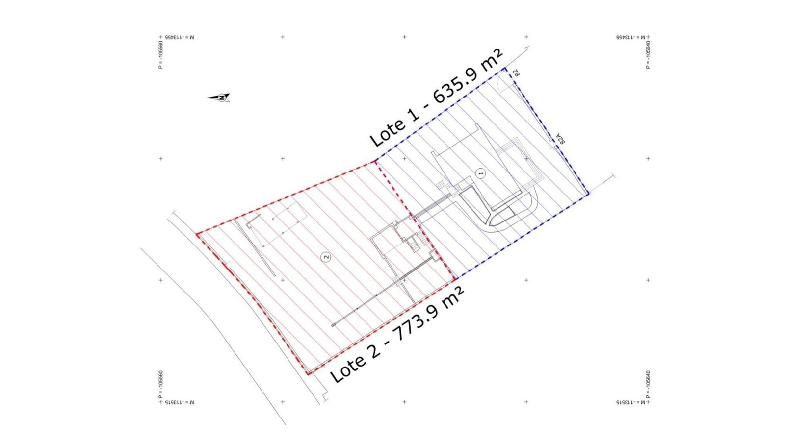 Four Bedroom Villa With Garden In Cascais House in Estoril, Cascais e Estoril, Lisbon 1 - 16064762