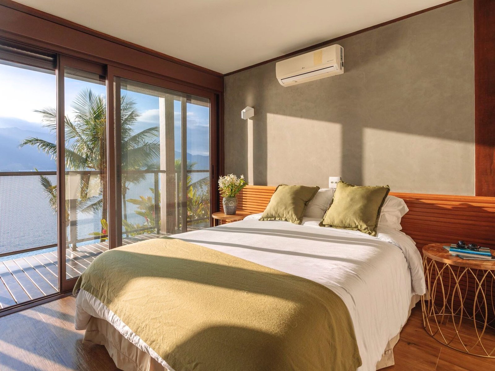 Little Stone House House in Ilhabela, State of São Paulo, Brazil 1 - 15401105