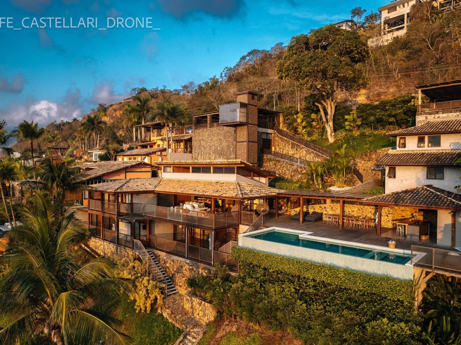 Little Stone House House in Ilhabela, State of São Paulo, Brazil 1 - 15401105
