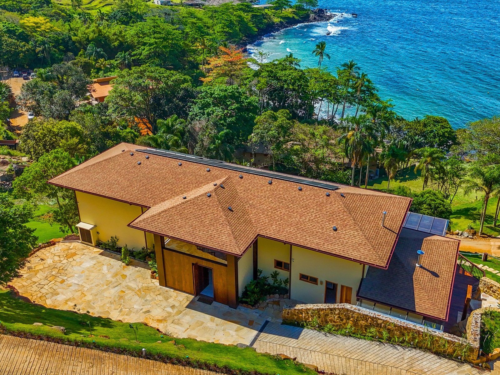 Passarela House House in Ilhabela, State of São Paulo, Brazil 1 - 16026109