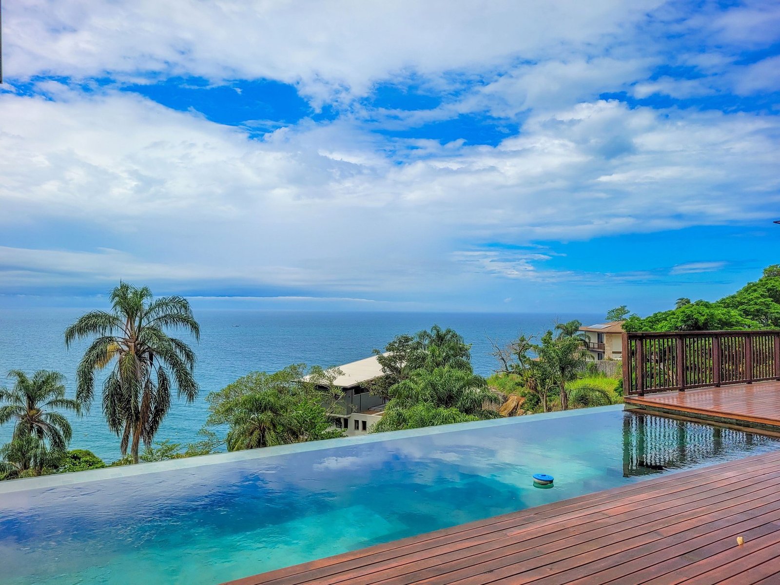 Passarela House House in Ilhabela, State of São Paulo, Brazil 1 - 16026109