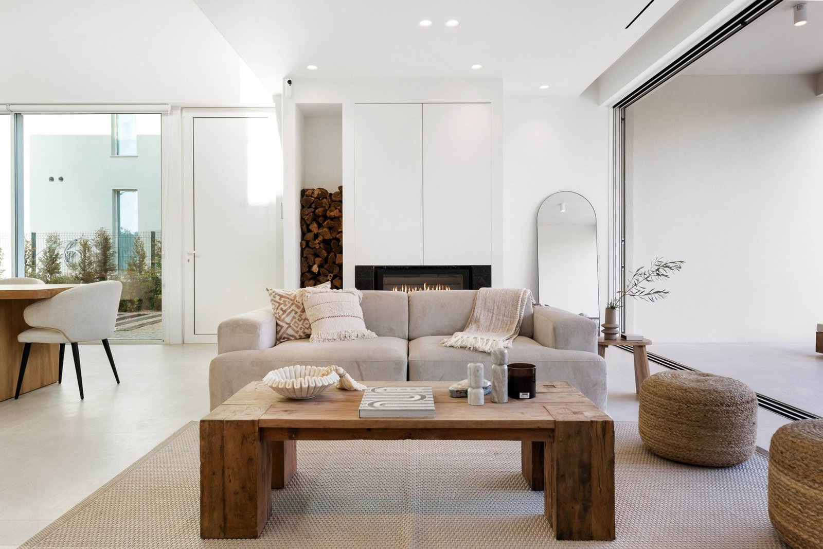 Modern 3 Bedroom Villa In Santa Barbara De Nexe House in Santa Barbara de Nexe, Algarve, Portugal 1 - 15119545