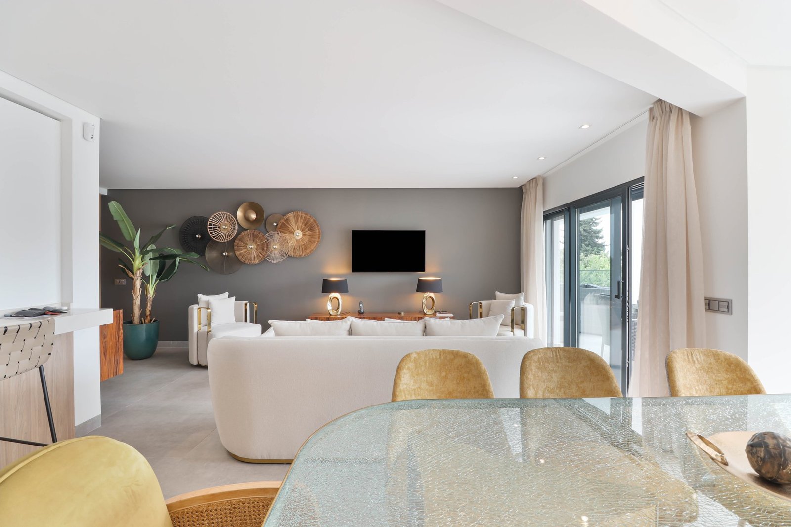 Glamorous 5 Bedroom House For Sale In Vilamoura, Portugal House in Vilamoura, Quarteira, Algarve 1 - 13111847