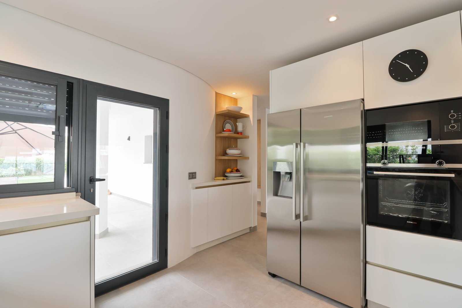 Glamorous 5 Bedroom House For Sale In Vilamoura, Portugal House in Vilamoura, Quarteira, Algarve 1 - 13111847