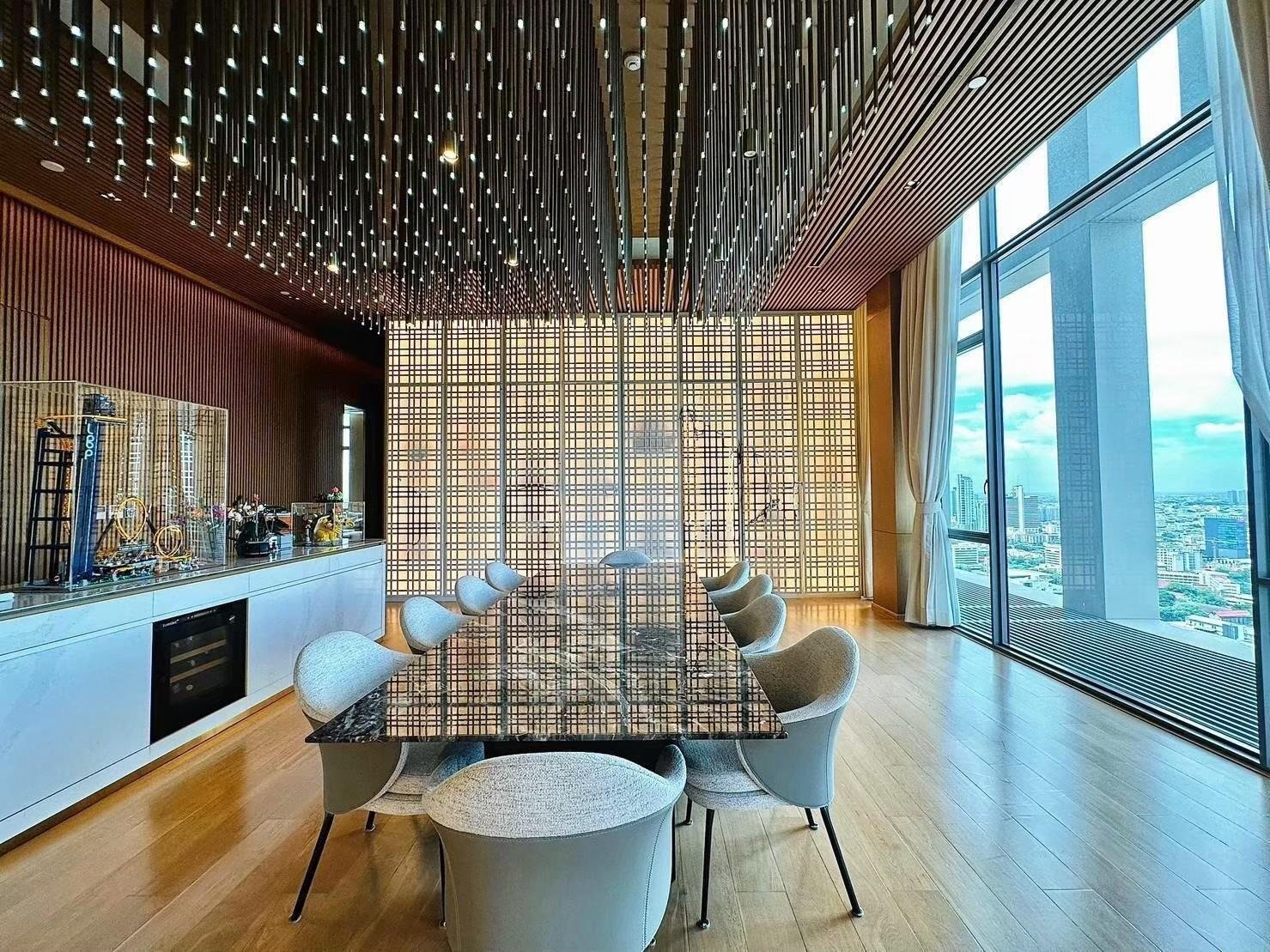 Rare Unit Bangkok’s Largest Private Pool Penthouse Penthouse in Bangkok, Krung Thep Maha Nakhon, Thailand 1 - 15062387