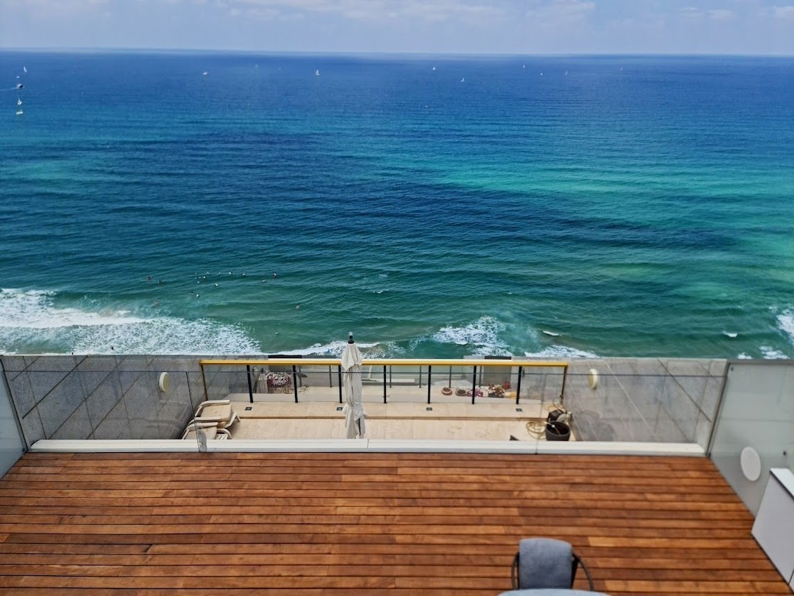 Magnificent Penthouse In Oceanos Penthouse in Herzliya, Tel Aviv District, Israel 1 - 13419666