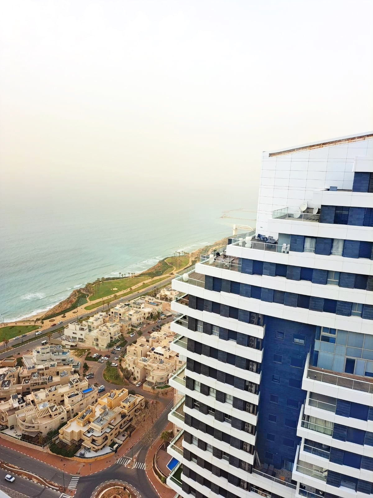 Great 5 Rooms Penthouse In The Lagoon Project Netanya Penthouse in Netanya, Center District, Israel 1 - 12631391